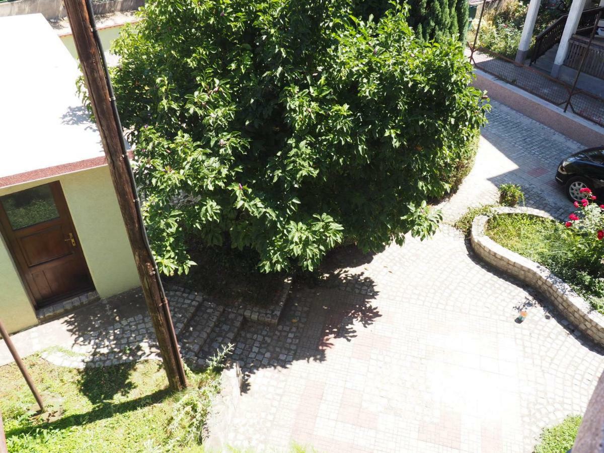 Guest House Stefanovic Вране Экстерьер фото