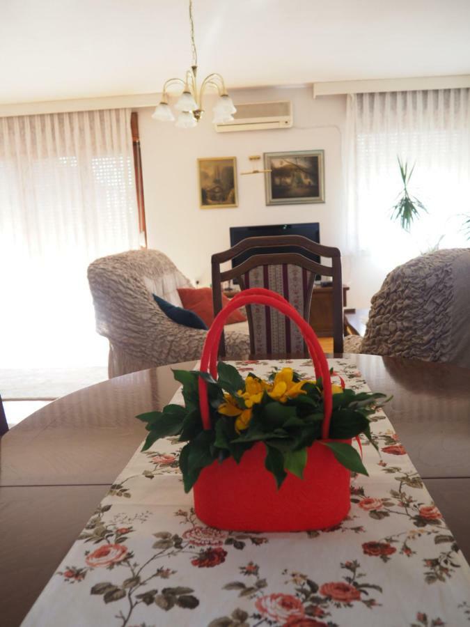 Guest House Stefanovic Вране Экстерьер фото